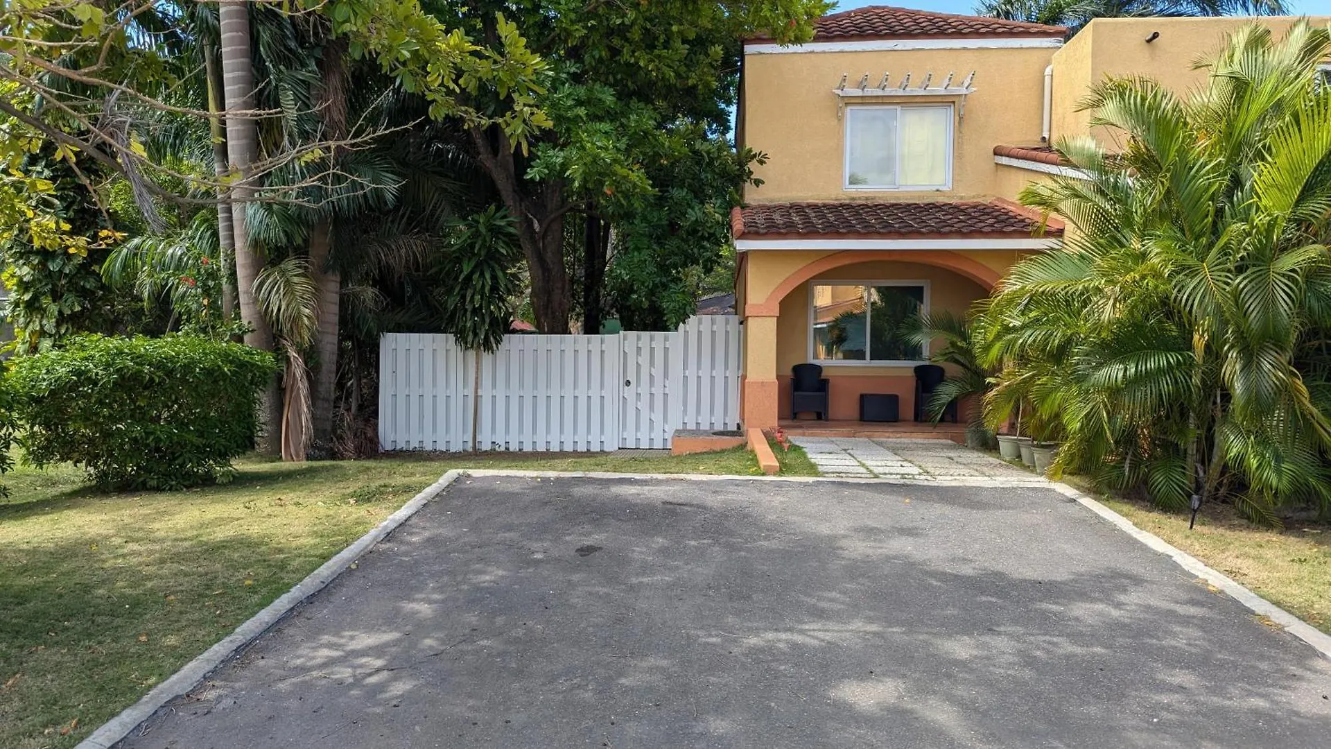 Mobay Las Palmas Montego Bay Villa