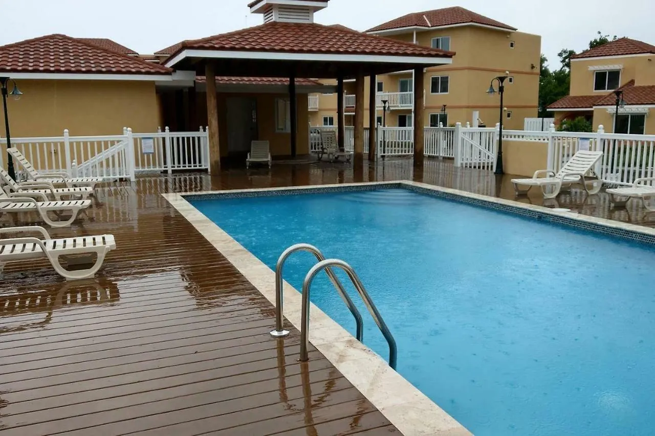 Villa Mobay Las Palmas Montego Bay Jamaica