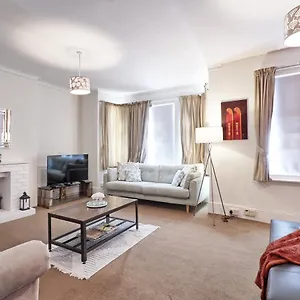  Apartment Charming And Cozy United Kingdom